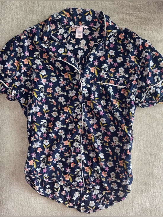 Victoria's Secret Other - Victoria’s Secret Floral Pajama Top Small Navy Button Up Sleepwear Loungewear
